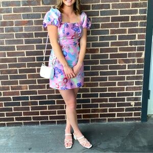 Pink floral dress from Lulu’s • wedding guest dress